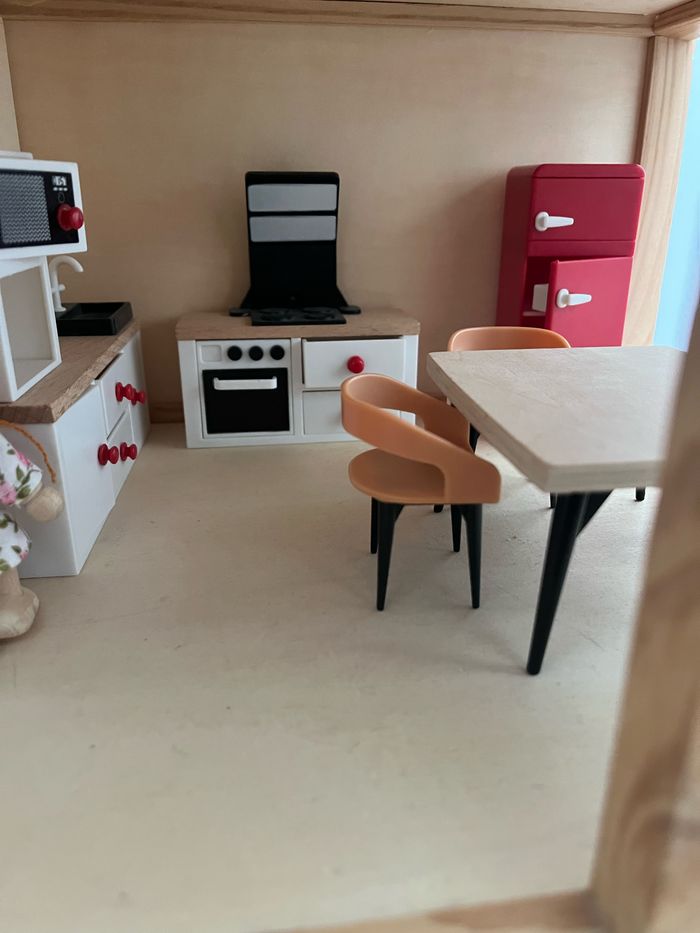 Maison poupée - photo numéro 3