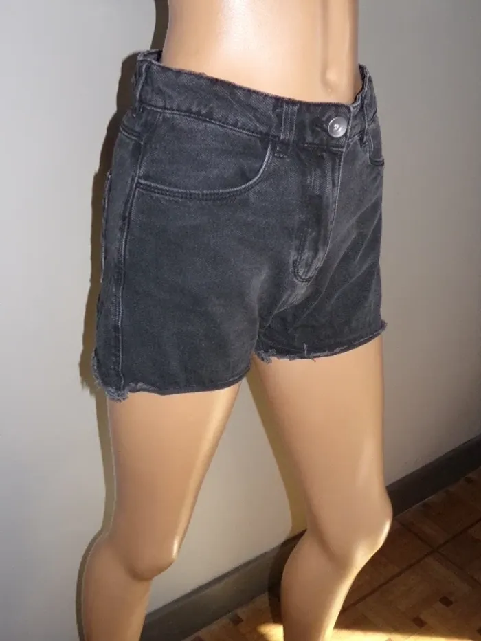 Short - photo numéro 2
