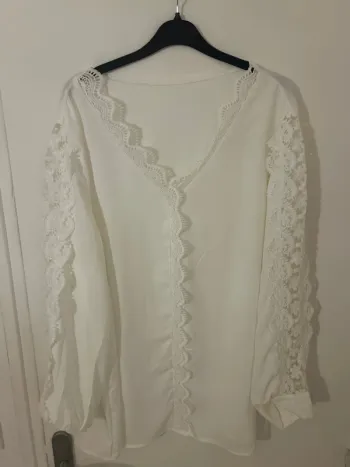 Blouse dentelle