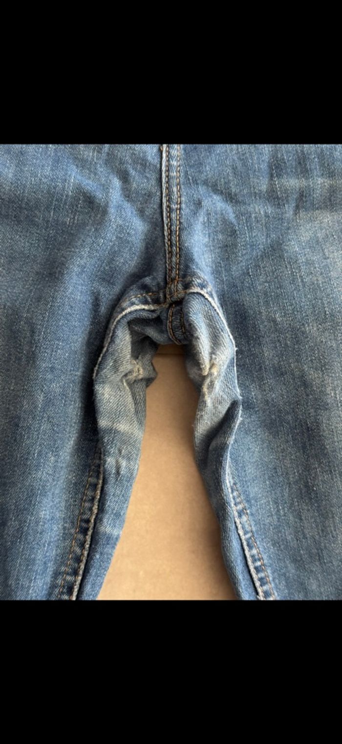 Jean effet used troué Taille 42 - photo numéro 6