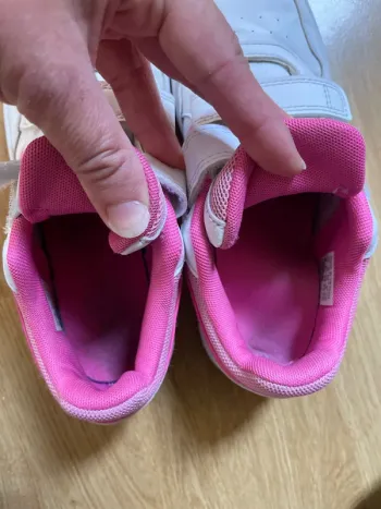Adidas à scratch fille pointure 35