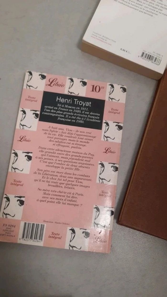 Lot enfance volé adolescents - photo numéro 3