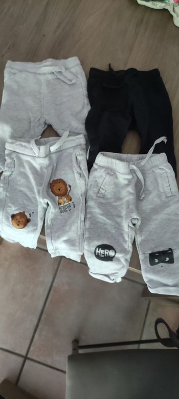 Joggings bébé 6 mois