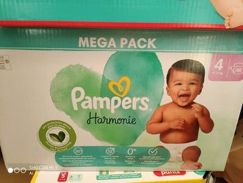Lot de 80 couches Pampers harmonie taille 4