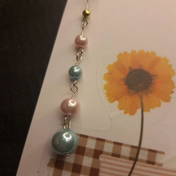 Paire de boucles d'oreilles pendante pastel - photo numéro 8