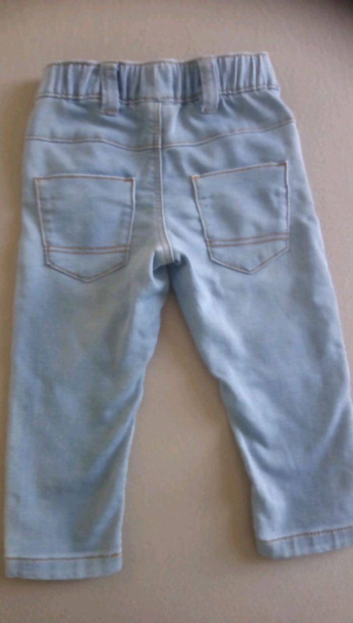 Jean bleu - photo numéro 4