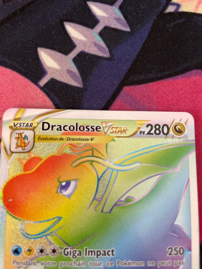 Dracolosse rainbow VStar Pokémon go - photo numéro 4