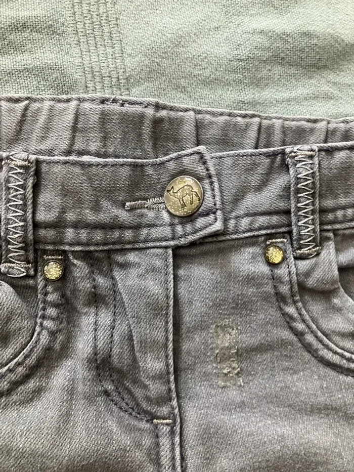 Short en jean gris 5 ans - photo numéro 2