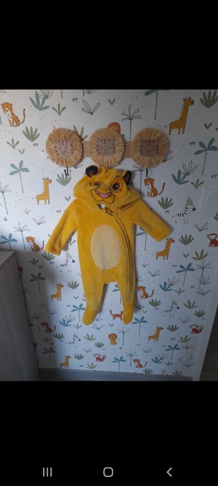Surpyjama Roi lion