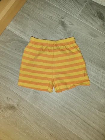 Short jaune et orange