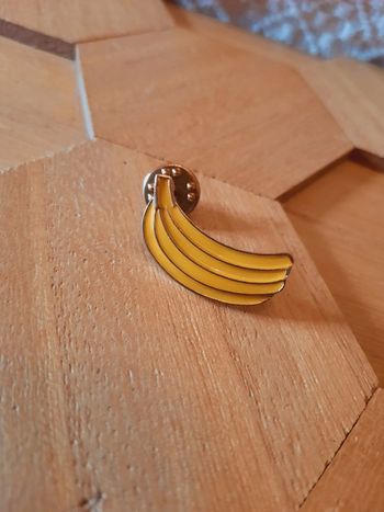 Pins broche banane