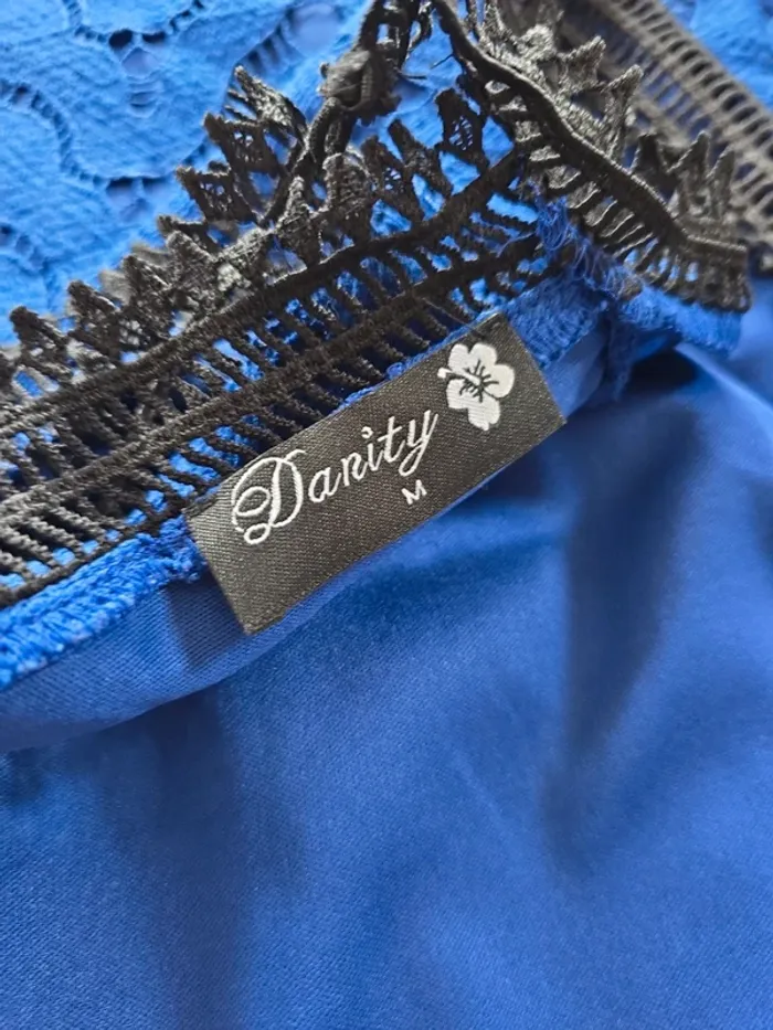 Robe dos nu - photo numéro 8