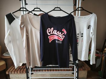 Lot 4 t-shirt manche longue clair + bleu marine