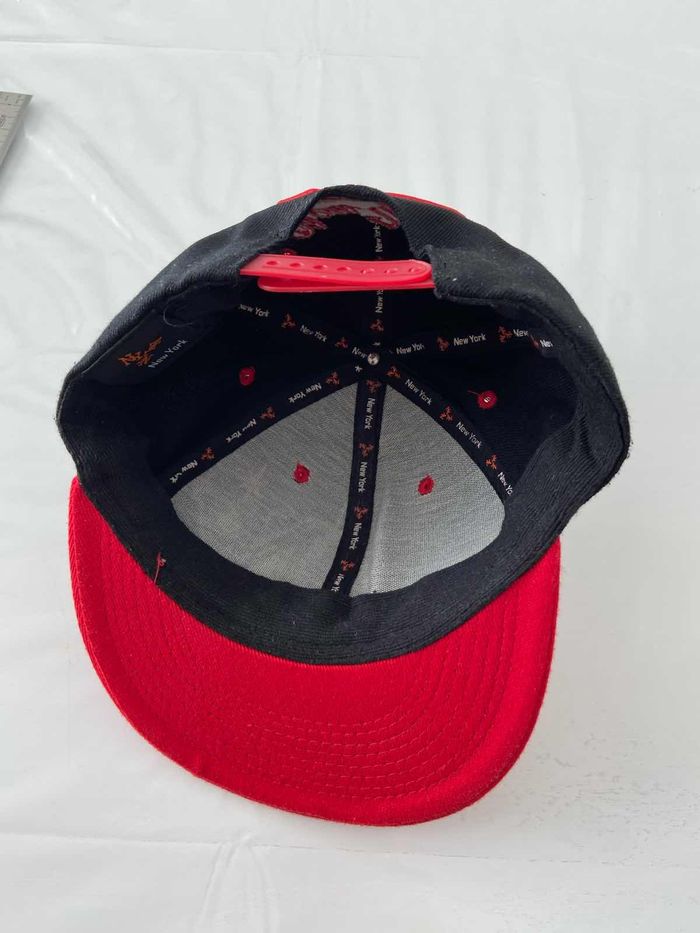 Casquette Snapback NY – Noir/Rouge – 100% Coton - photo numéro 2