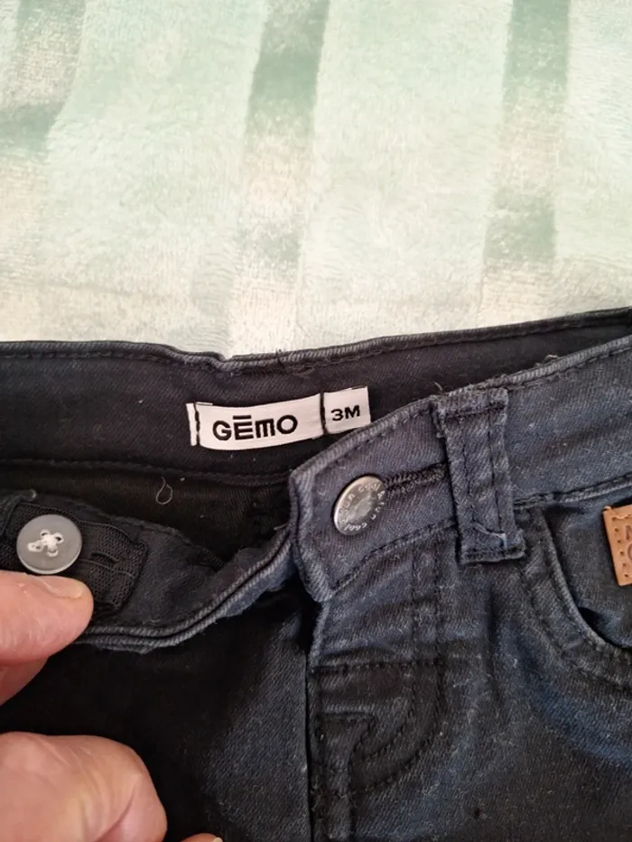 Pantalon 3 mois - photo numéro 2