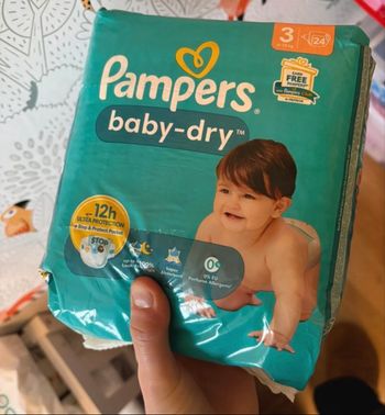 Couche Pampers 