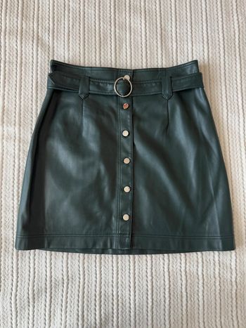 Superbe jupe similicuir / Taille 40