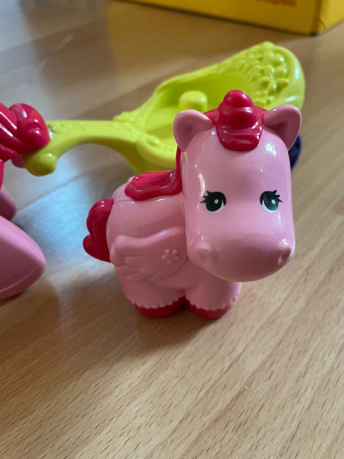 Claire et sa licorne Tut-tut copain - photo numéro 9