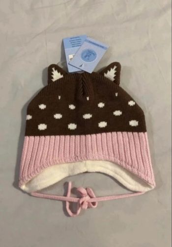 bonnet taille 9 mois neuf