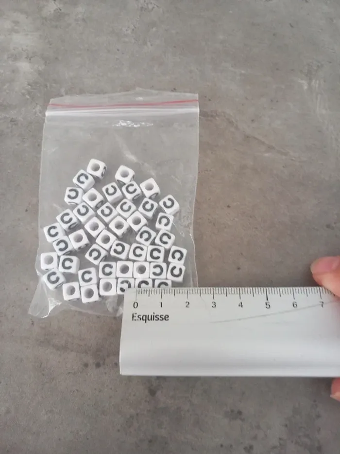 Perles lettres - photo numéro 2