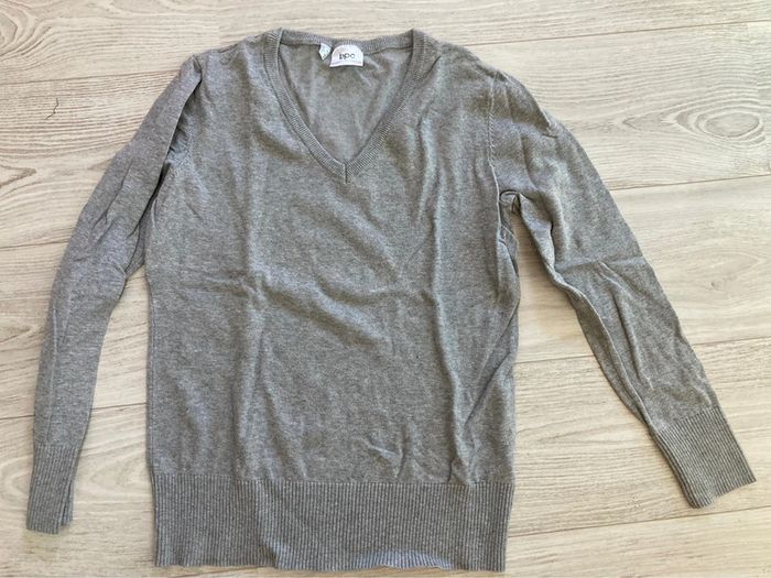 Pull col V