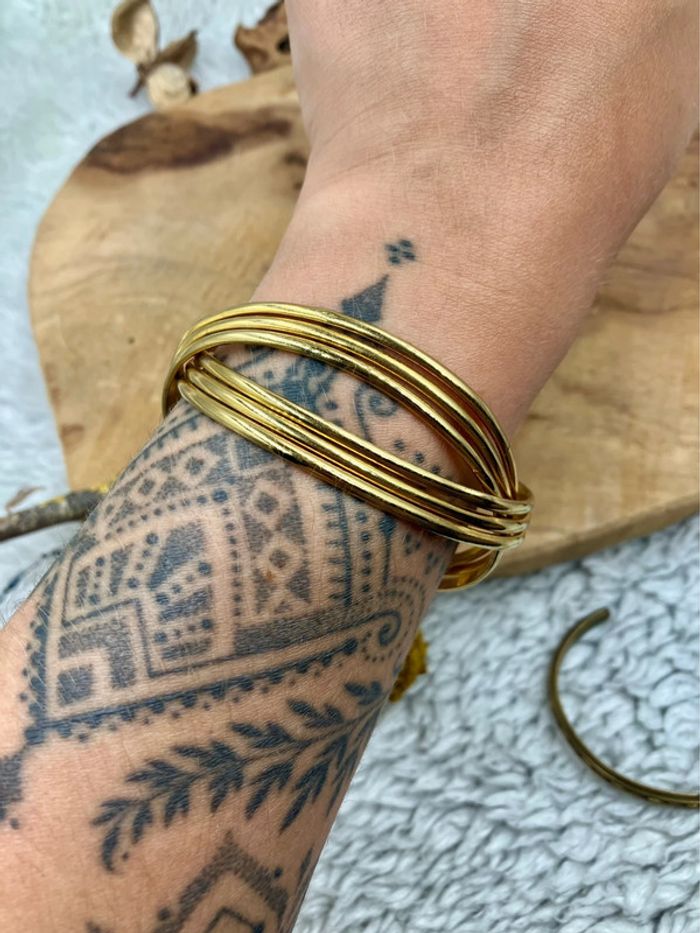 Bracelet jonc en acier inoxydable doré
