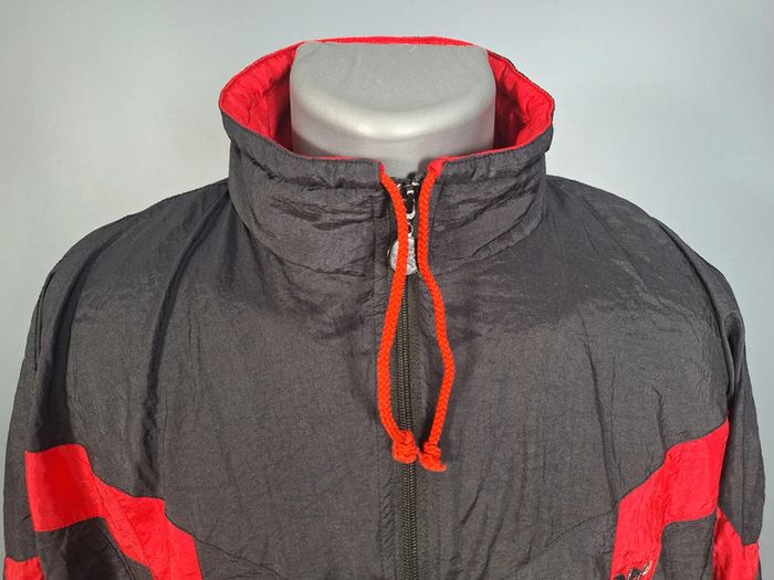 Veste coupe vent /Track jacket dbl vintage noir et rouge / homme - taille 2XL brodé (513) - photo numéro 2
