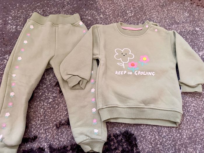 Lots 3 ensemble taille 18-24 mois - photo numéro 3