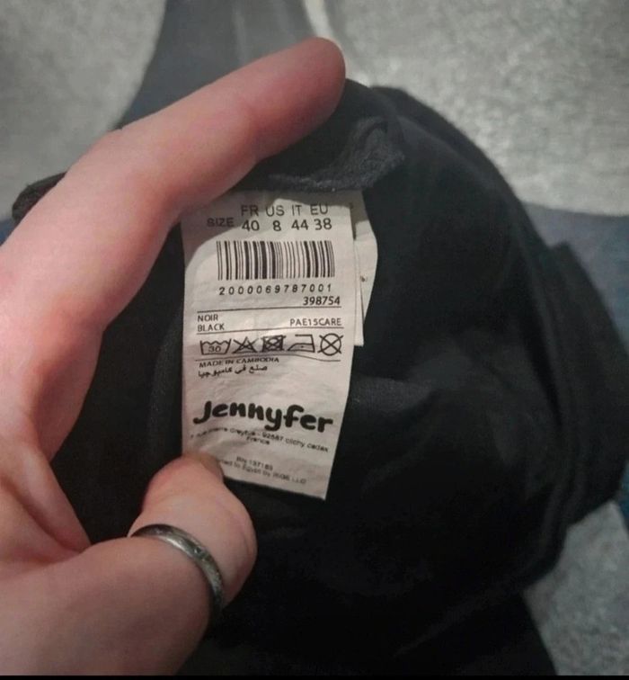 Pantalon noir - photo numéro 5