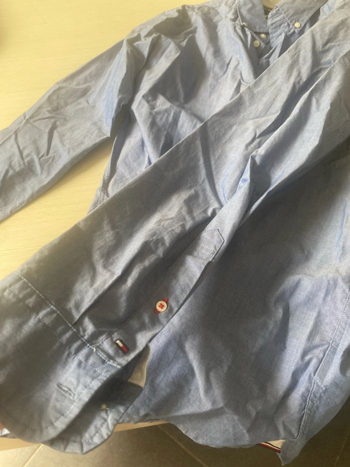 Très belle chemise tommy Hilfiger - photo numéro 4