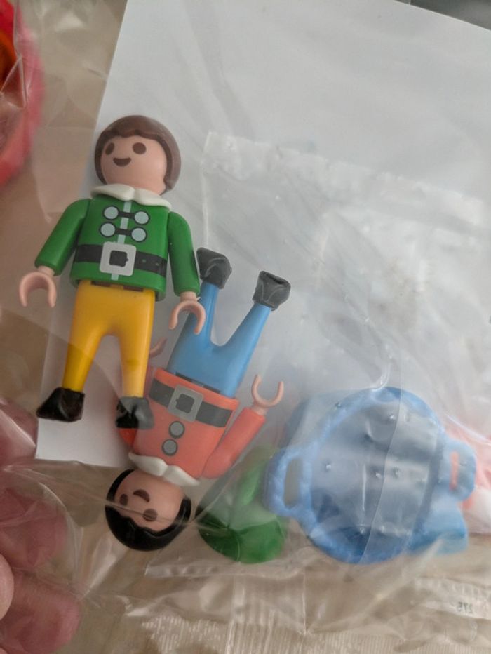 Playmobil Lutins de Noël neufs - photo numéro 2