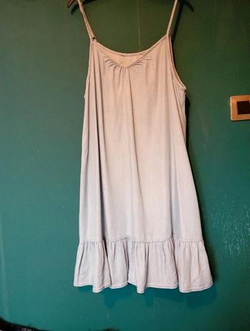 Robe bleu ciel à bretelles
