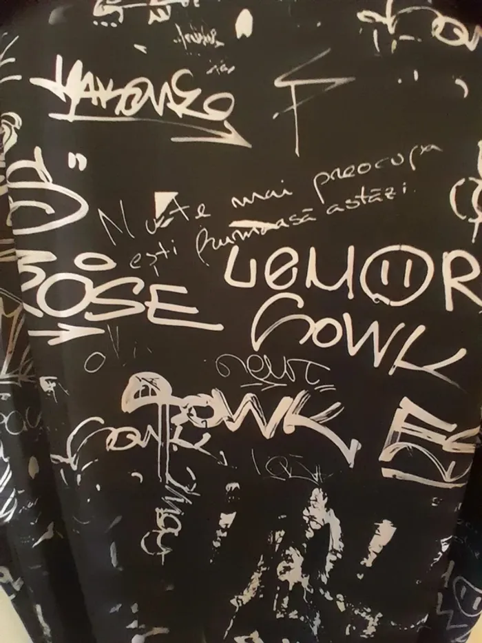 T-shirt avec graffiti, pour homme ou femme, noir et blanc taille 6XL - photo numéro 2