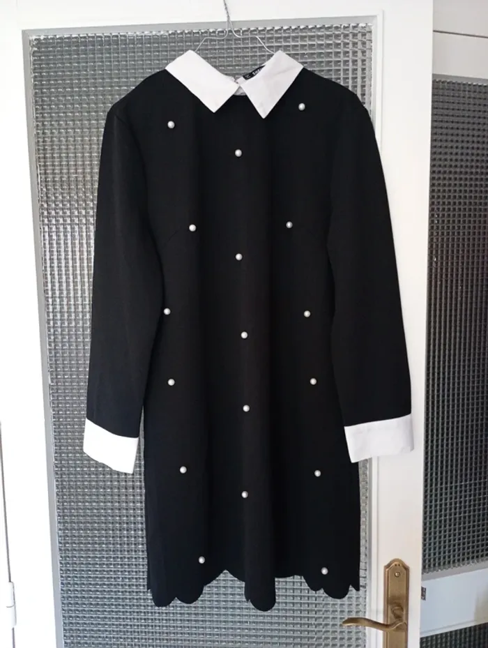 Robe avec col/ taille M