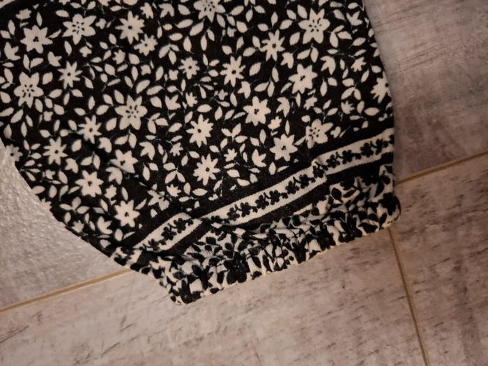 Blouse fleurie - photo numéro 3