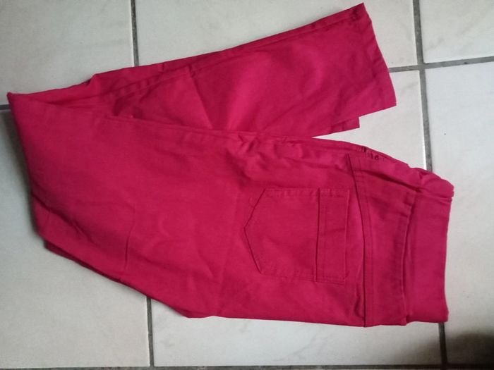 Lot de deux pantalons à 2€ - photo numéro 4