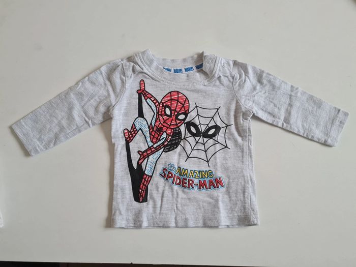 Tee shirt marvel