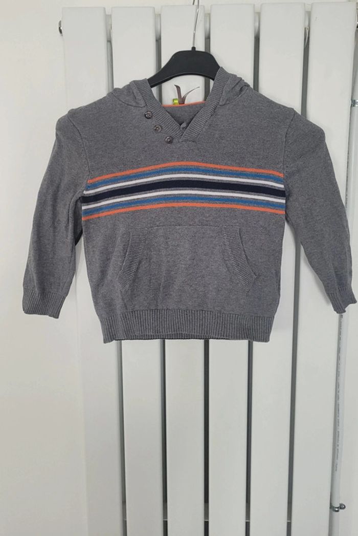 Pull à capuche