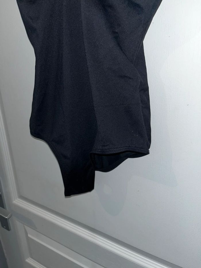 Body noir dos nu, taille XS - photo numéro 3