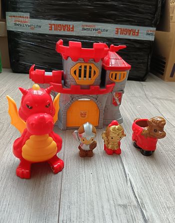 Jouet château dragon chevaliers
