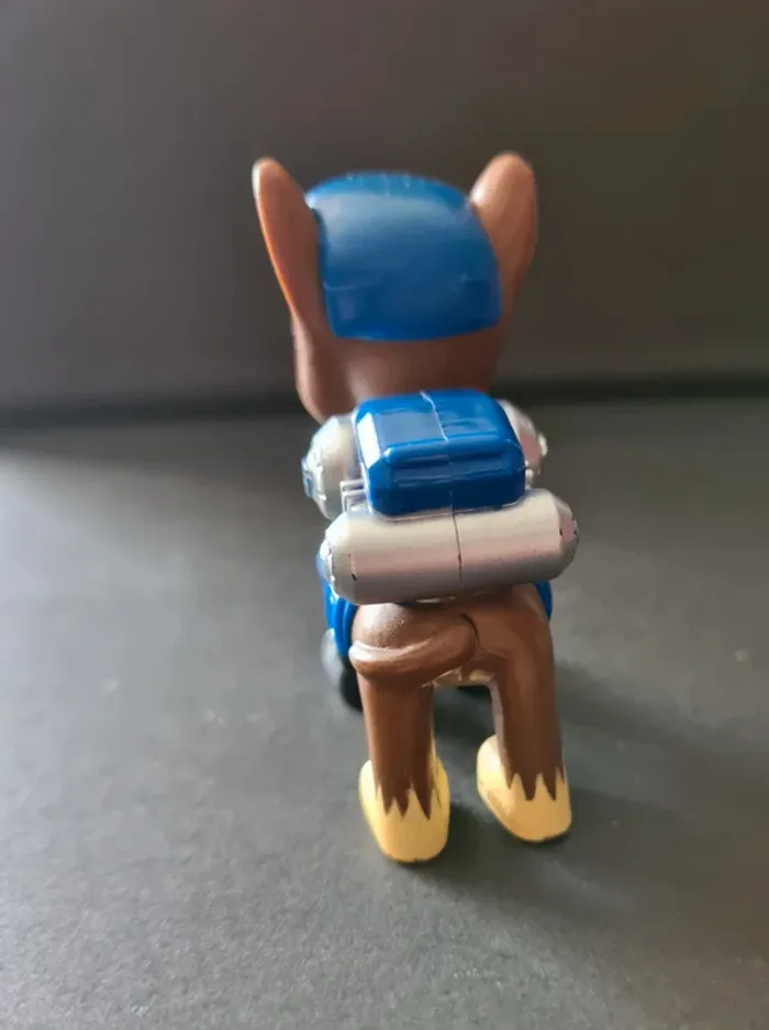 Figurine chase big truck pups pat patrouille - photo numéro 3