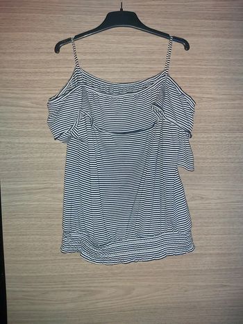 Top marinière h&m taille 134/140 9/10 ans