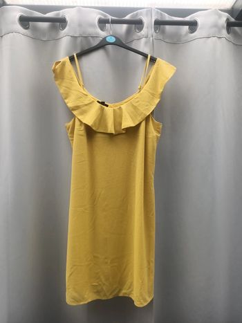 Petite robe jaune Taille42 Kiabi