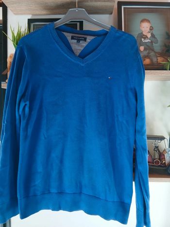 Pull tommy hilfiger 14 ans