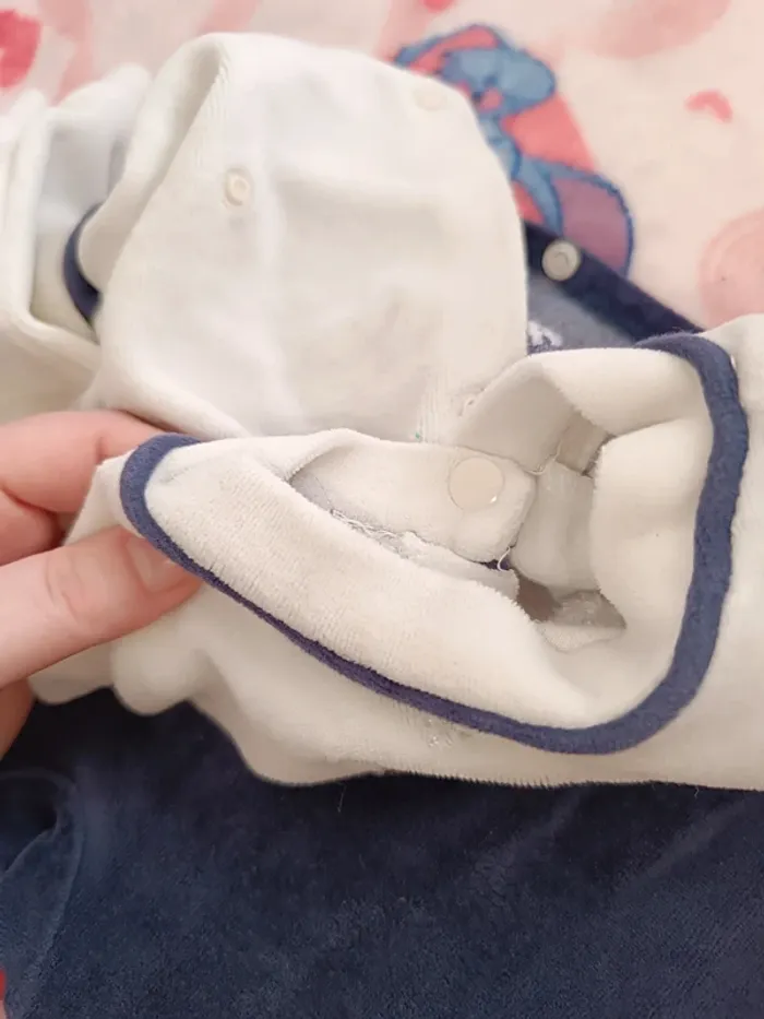 Pyjamas taille 12 mois - photo numéro 4