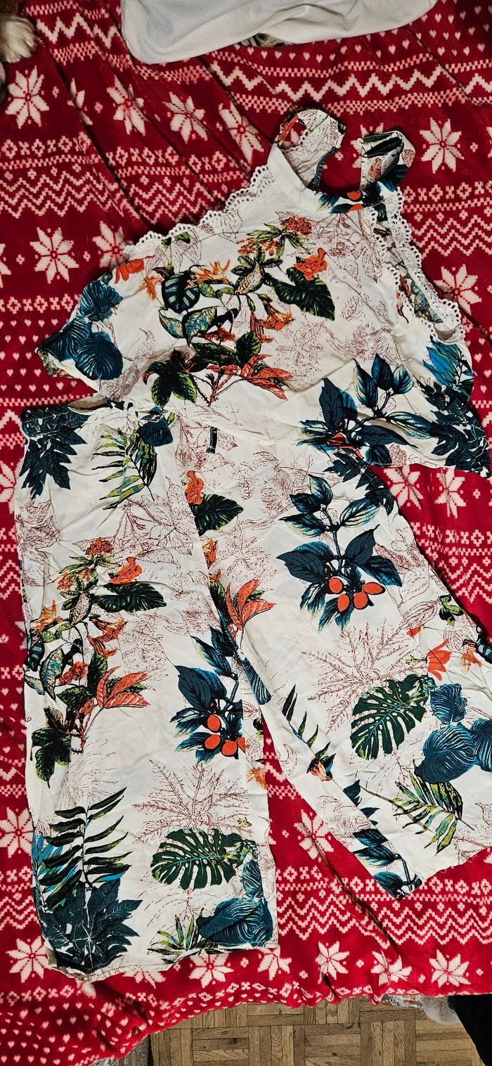 Ensemble taille7 ans - photo numéro 4