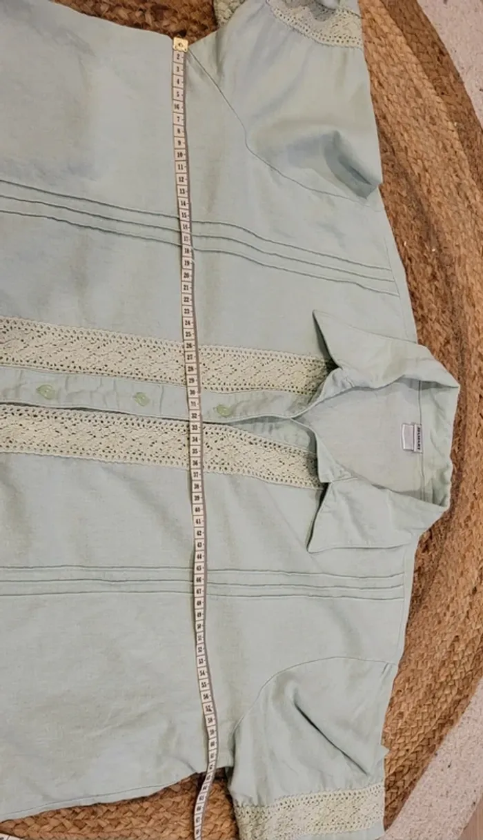 Chemise légère Damart brodée - Taille 52 - Vert pastel - Très bon état - photo numéro 9