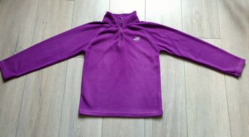Polaire fin. Fille 10 ans. Marque Athill sport for girl