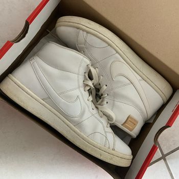 Basket Nike court royale 2MID