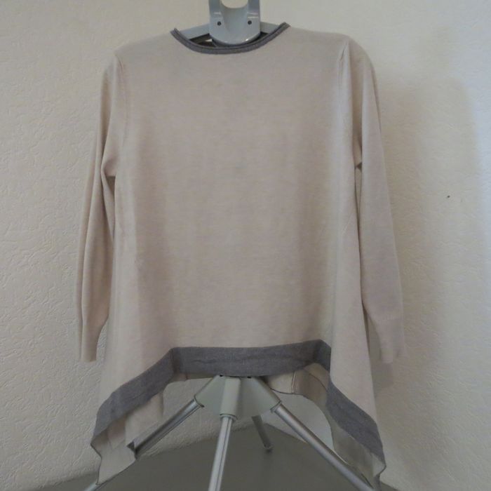 ✨ Pull asymétrique BLU OLTRE – Taille M/L ✨